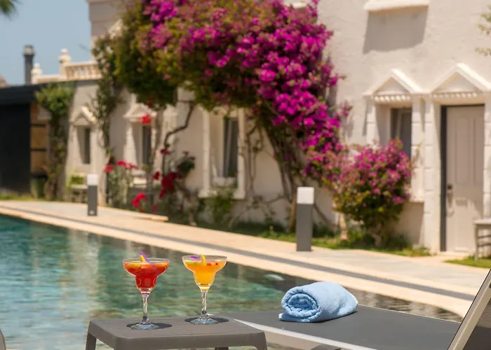 Art Яликовак