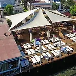 آرت سويتس 3* يالِكافاك